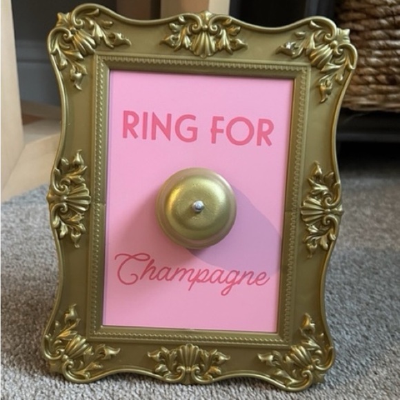 ' Ring for Champagne ' NWT! Gold-Colored Frame - Bell Sign - Picture 6 of 7